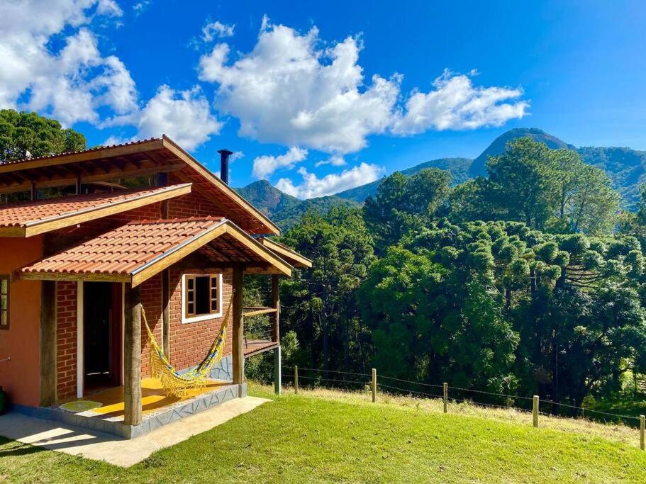 Chalé Pedra Chanfrada - B&B