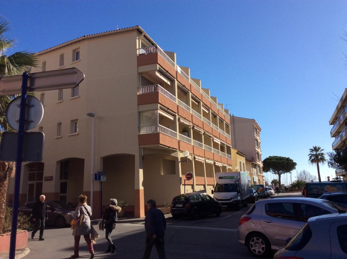 Studio vue mer centre ville avec garage - B&B Sainte-Maxime