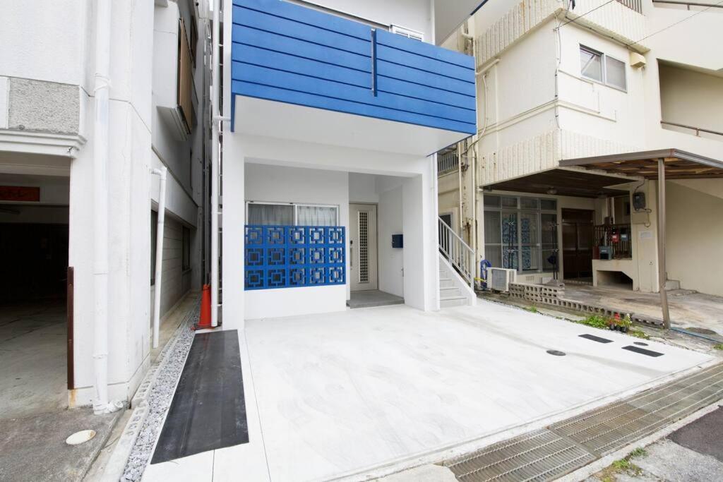 Lana Condo Naha - B&B Naha