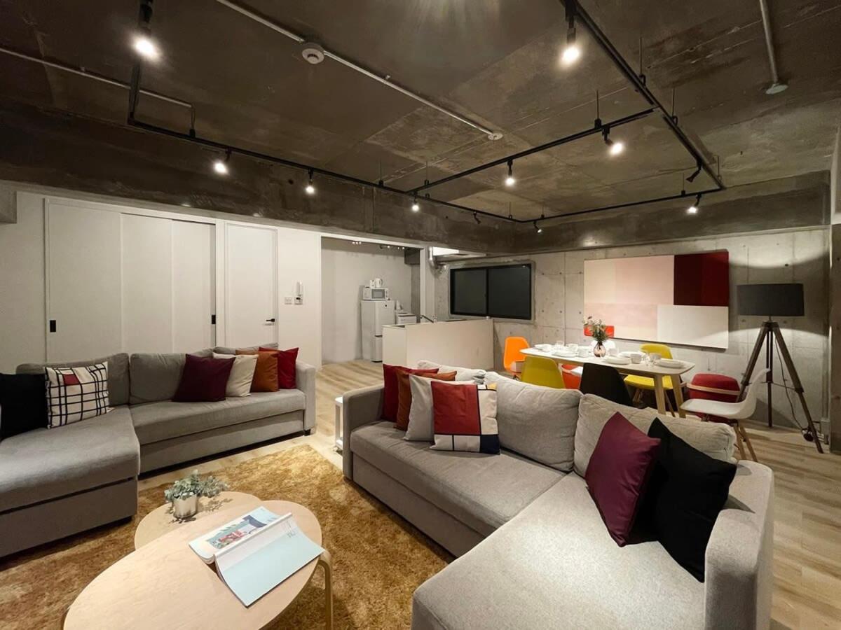 bHOTEL M's lea - 2BR Modern Apartment next to Peace Park 10 Ppl - Bed and Breakfast