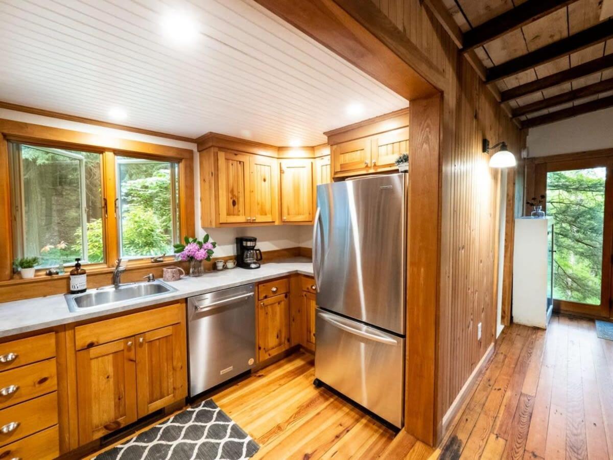 Berkshire Vacation Rentals: Private Cottage Come Enjoy Nature - Ferienwohnung