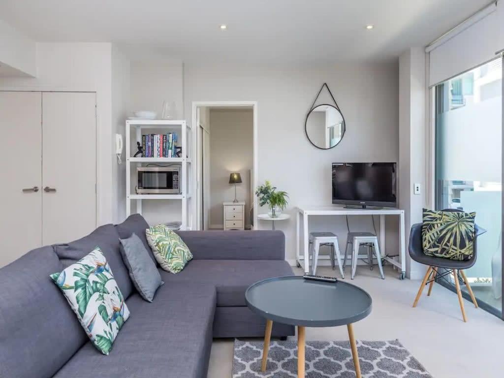Wynyard Viaduct Habour 2 brm 2 bath and carpark - B&B Auckland