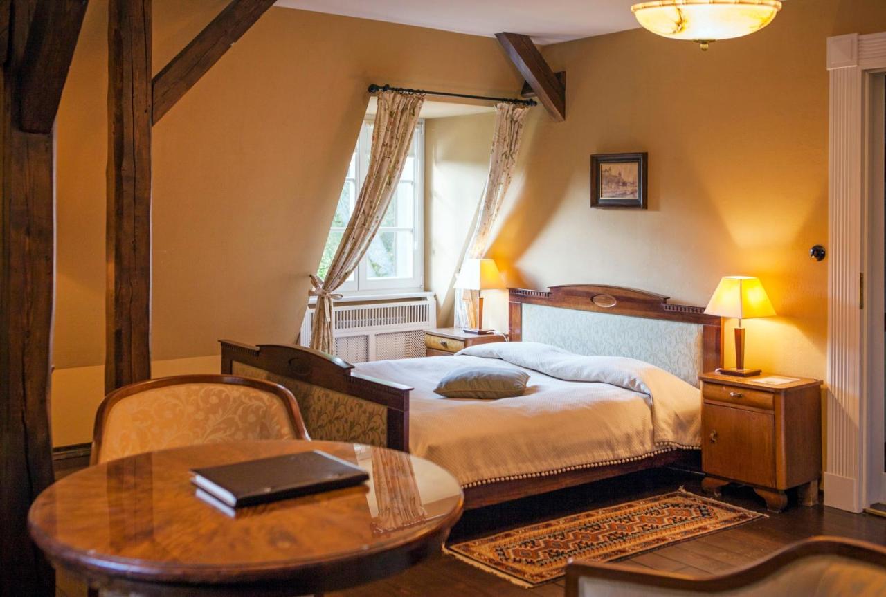 Doppelzimmer mit eigenem externen Bad