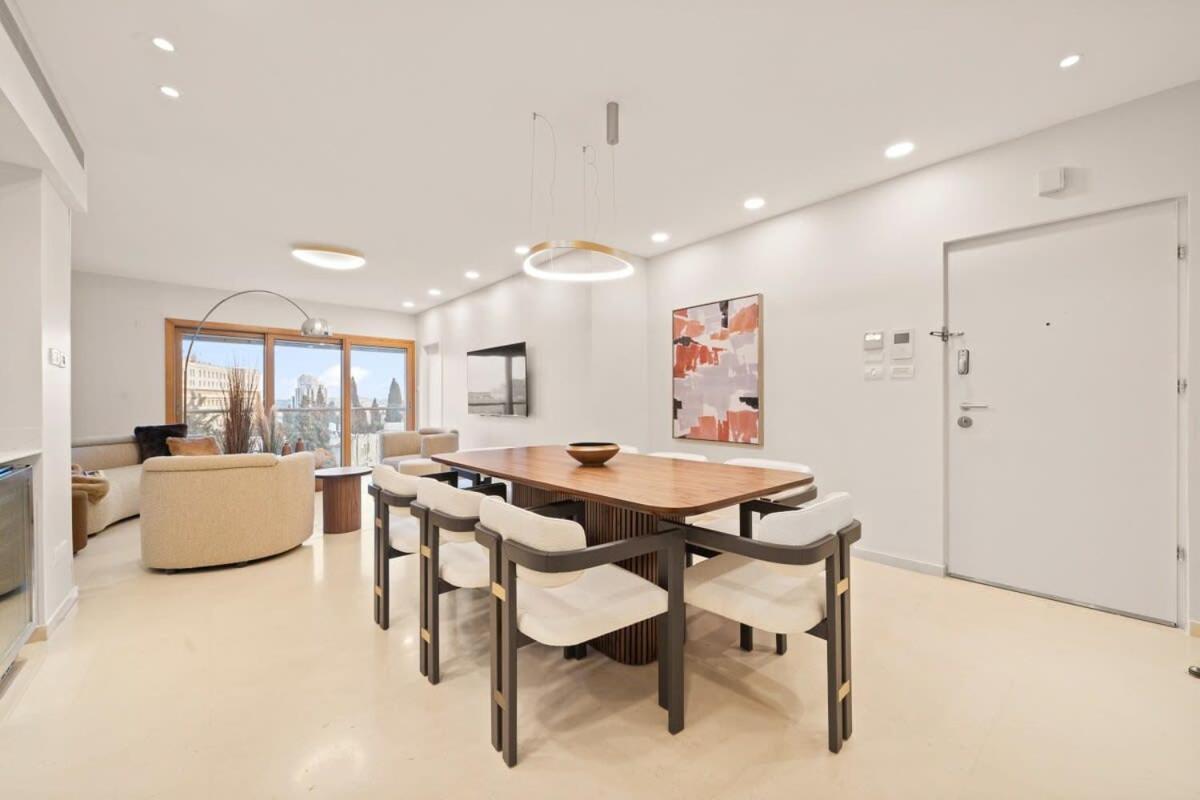 King David Residence Luxury 3 BD Pool Gym Parking - B&B