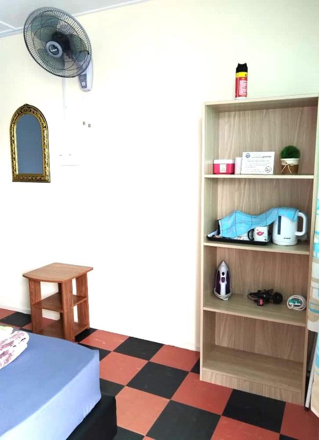 Zweibettzimmer mit Bergblick