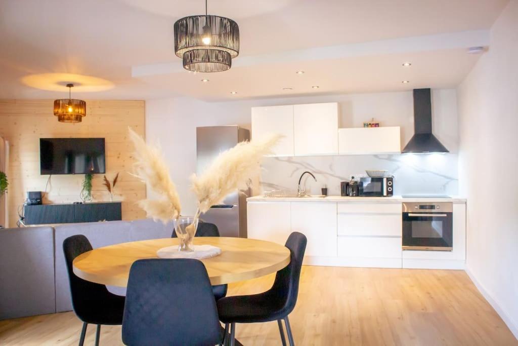 Le douillet : Duplex élégant en Centre ville - B&B