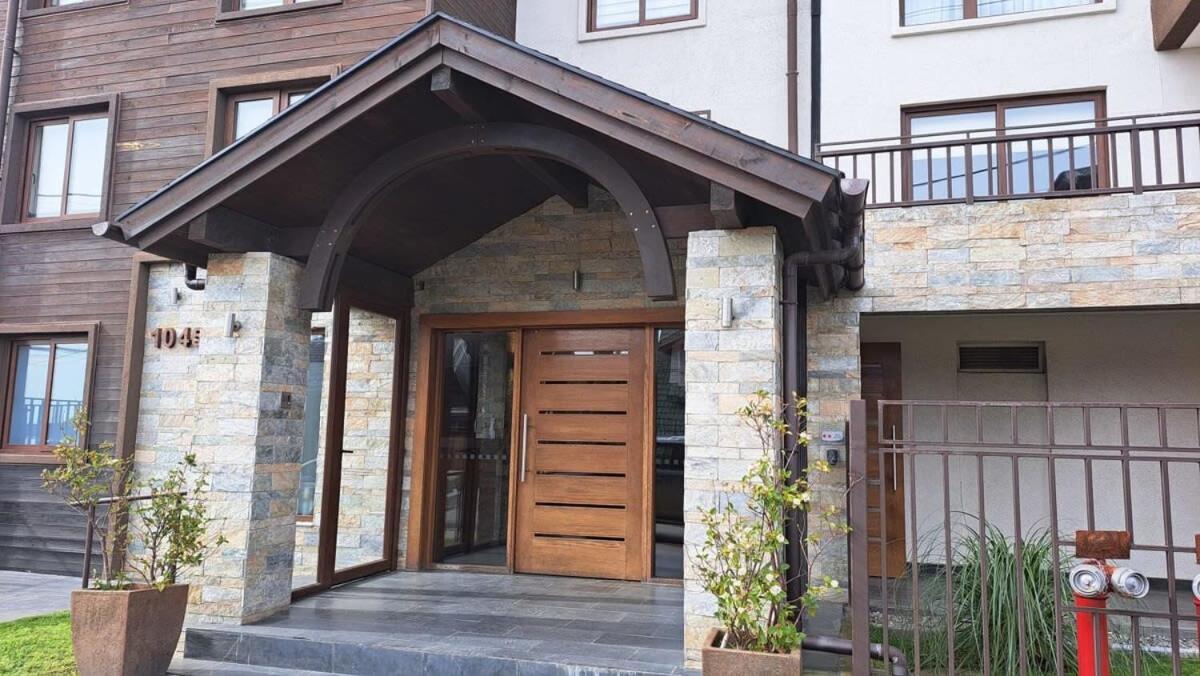 HOM I Depto familiar a pasos del lago - B&B