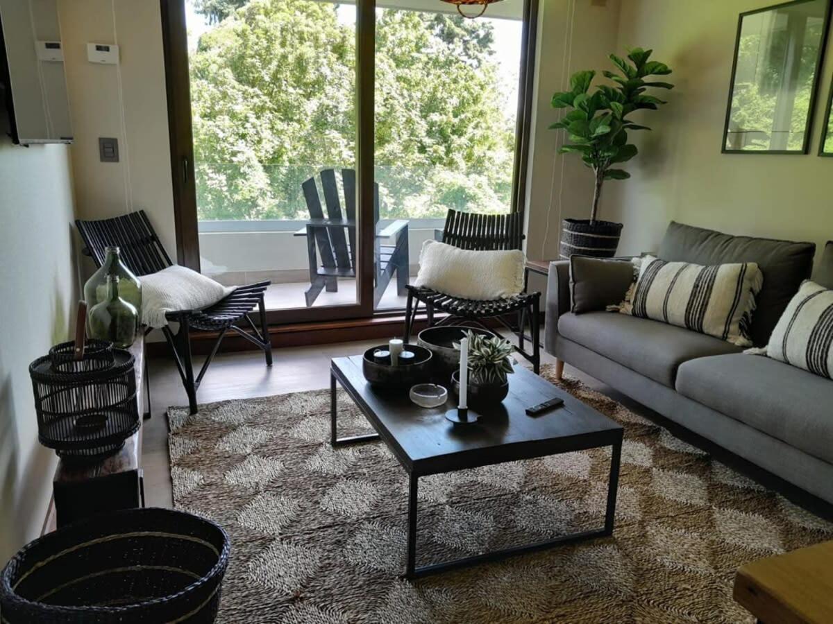 HOM I Espectacular Depto 2D2B Frente al Lago y Parking - B&B