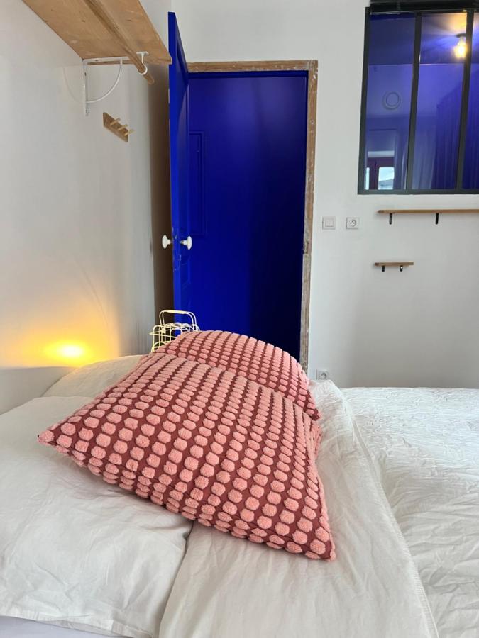 Standard Double Room with Shared Bathroom
