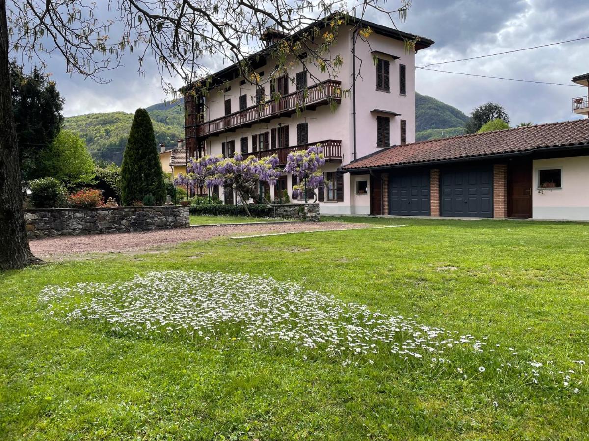 B&B Varallo - Dimora Fiorita Senior My Holiday Home - Bed and Breakfast Varallo