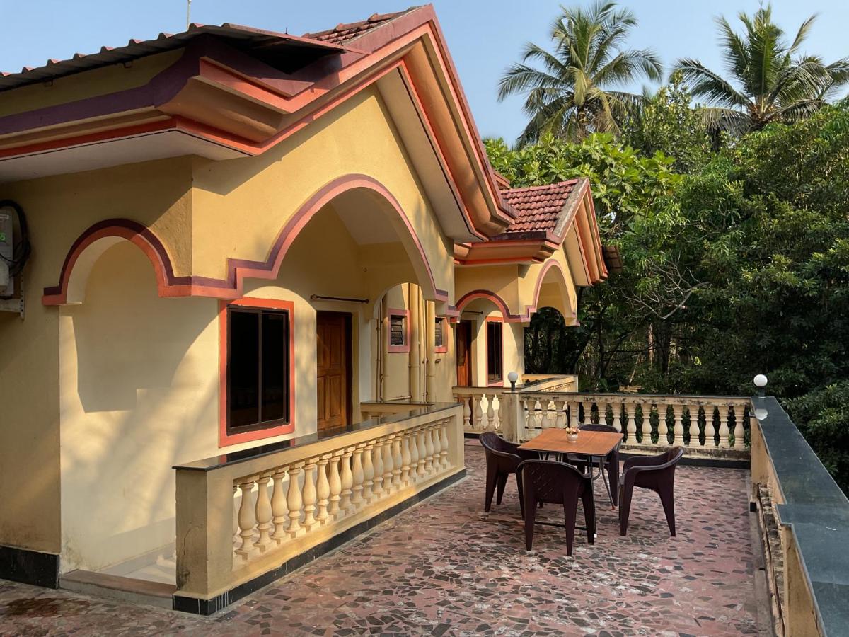 B&B Benaulim - Grace Air-conditioned Cool Homestay - Bed and Breakfast Benaulim