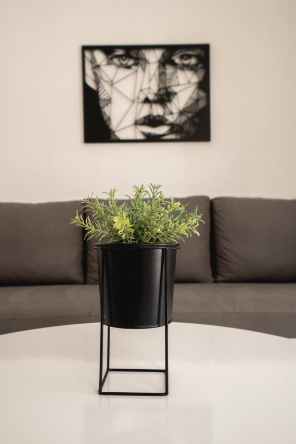 Fox Apartment - B&B Gevgelija