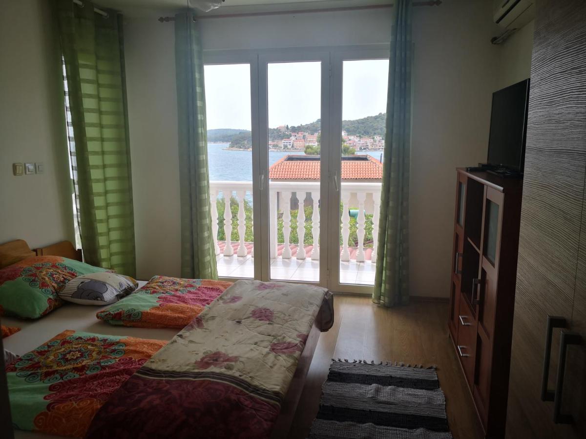 Camera Matrimoniale/Doppia con Letti Singoli con Bagno Privato