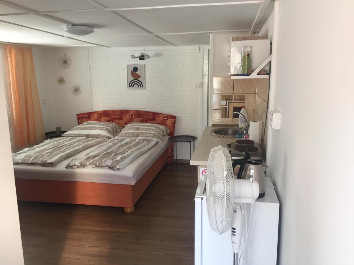One-Bedroom Apartment with Balcony