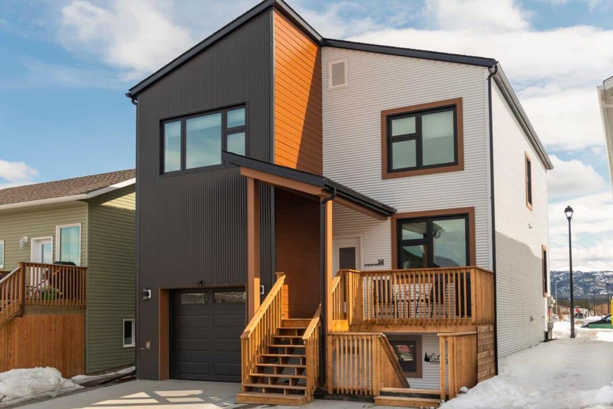 NN - The Evelyn - Whistlebend 1-bed 1-bath - B&B Whitehorse
