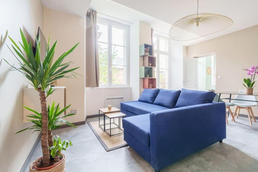 Appartement lumineux avec cour - Ferienwohnung