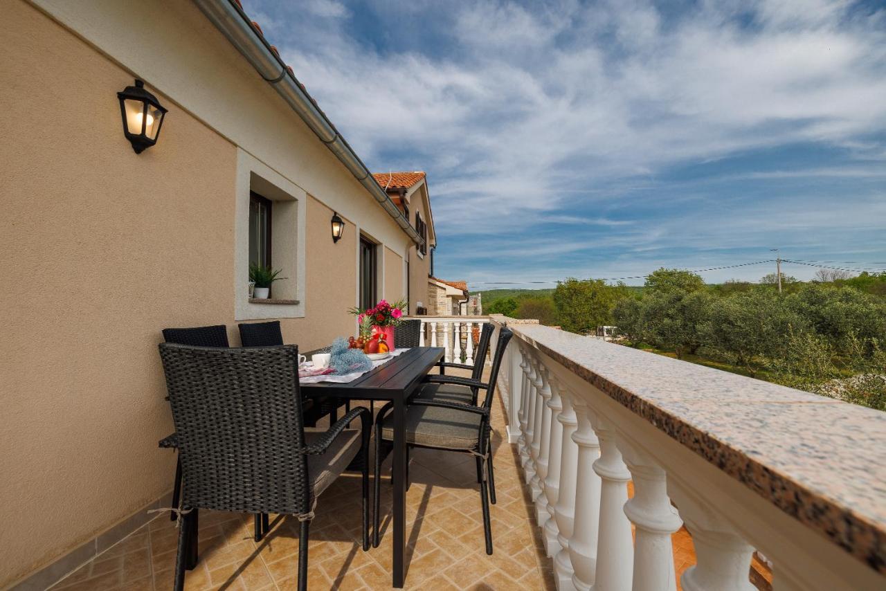 Apartment Ljubi - Chambres d’hôtes