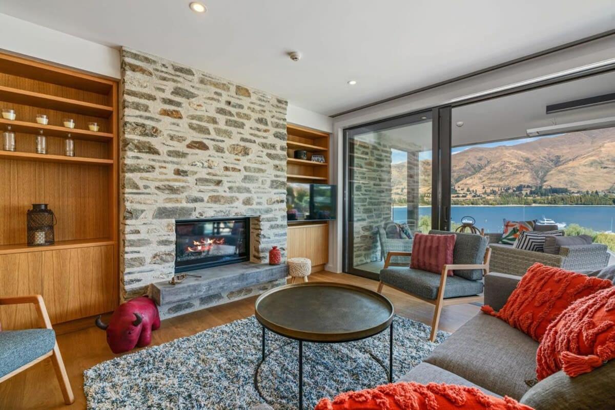 B&B Wanaka - Luxury Lake View - Bed and Breakfast Wanaka