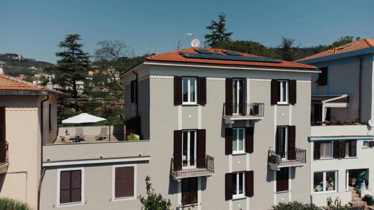 Le camere sui colli - Bed and Breakfast La Spezia