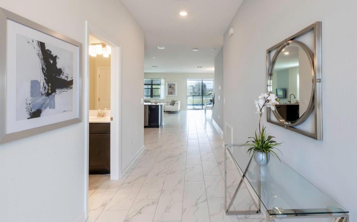Getaway Delight-8 Bedrooms, Pool & Great Location - B&B Kissimmee