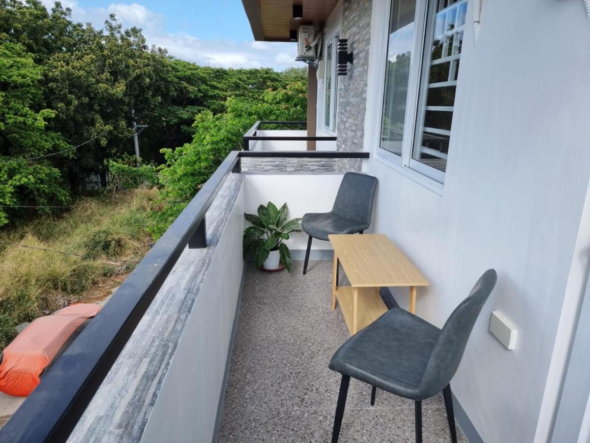 C Mary's Staycation in Tanza Cavite 2-3pax - B&B