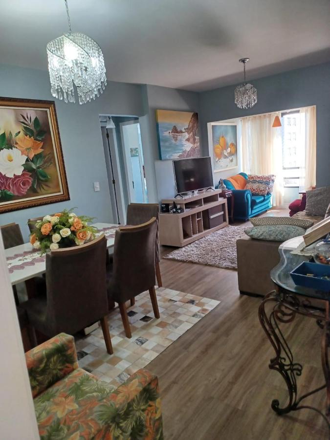APTO A UMA QUADRA DA PRAIA CENTRAL - B&B