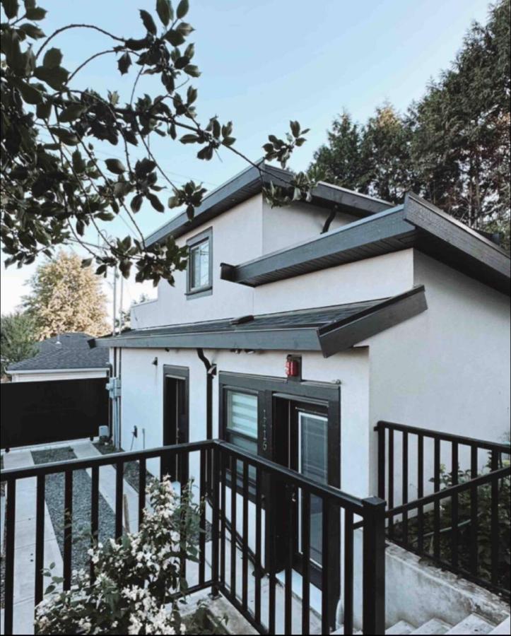 Modern Home in Vancouver close to Downtown and Airport - B&B