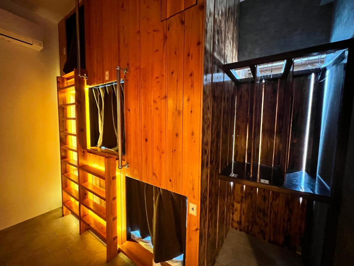 Lit dans Dortoir Mixte de 6 Lits