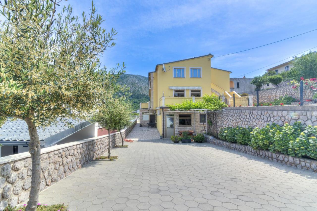 Apartmani Zora2 - B&B