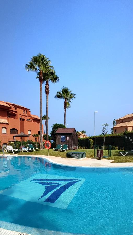 B&B Estepona - Duplex Penthouse in Estepona- Mountain and Sea views - Bed and Breakfast Estepona