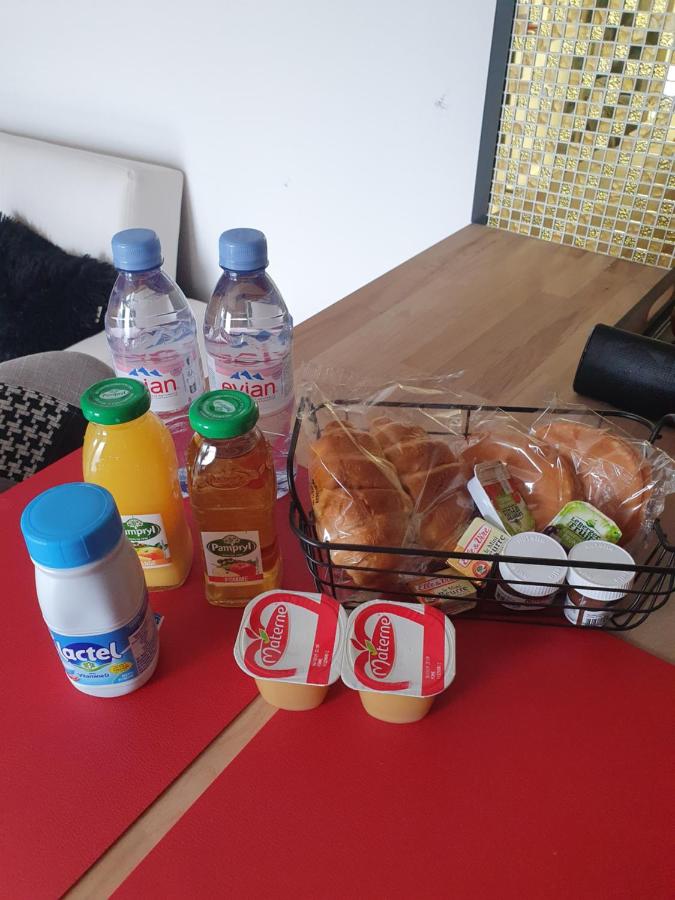 L'indécente - Love Room Studios - B&B Longeville-lès-Saint-Avold