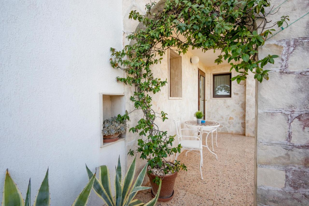 Il Piccolo Paradiso - Ficus & Mimosa Apartments - B&B