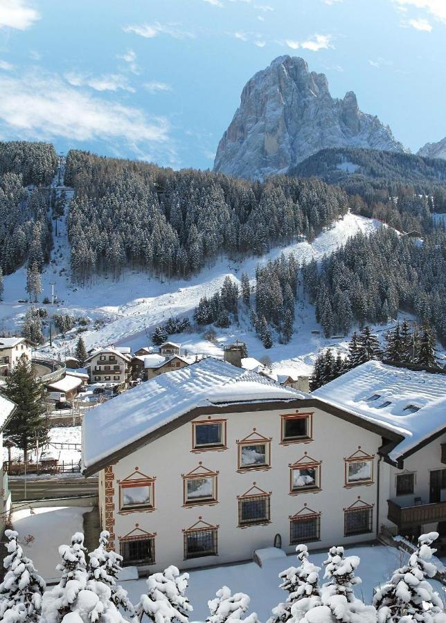 Cësa Panaval Apartments - B&B Santa Cristina Valgardena