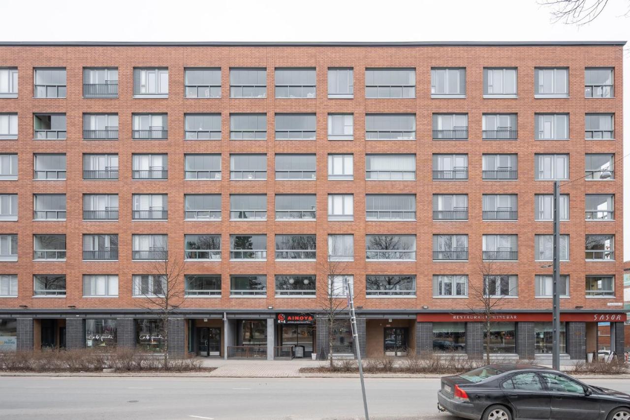 Center located apartment close to University - Ferienwohnung