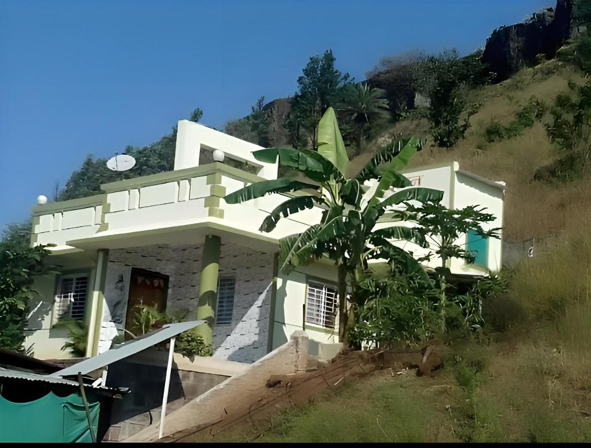 B&B Pānchgani - Vrundavan - Bed and Breakfast Pānchgani