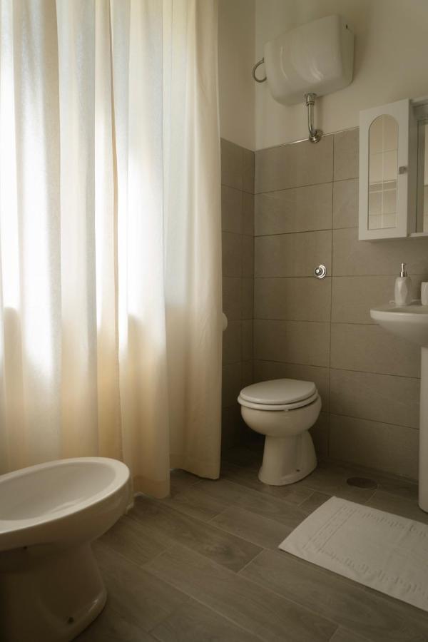 Double Room with Private External Bathroom