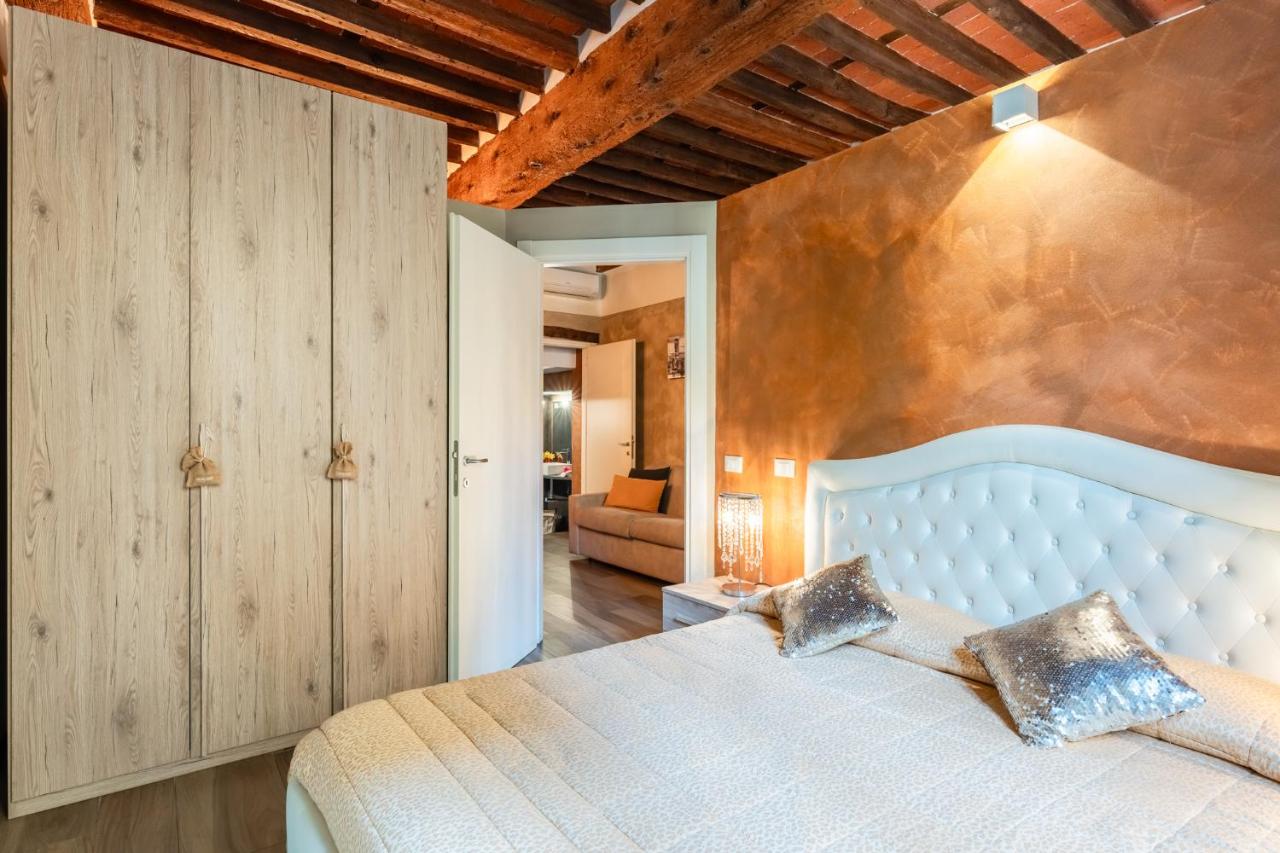 Da Nonna Liana - B&B Lucca