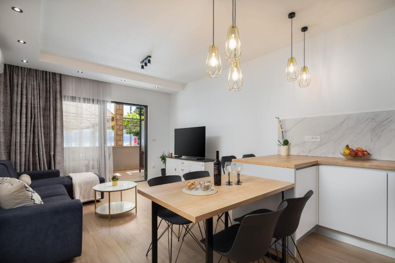 Tomas Deluxe - B&B Stanići