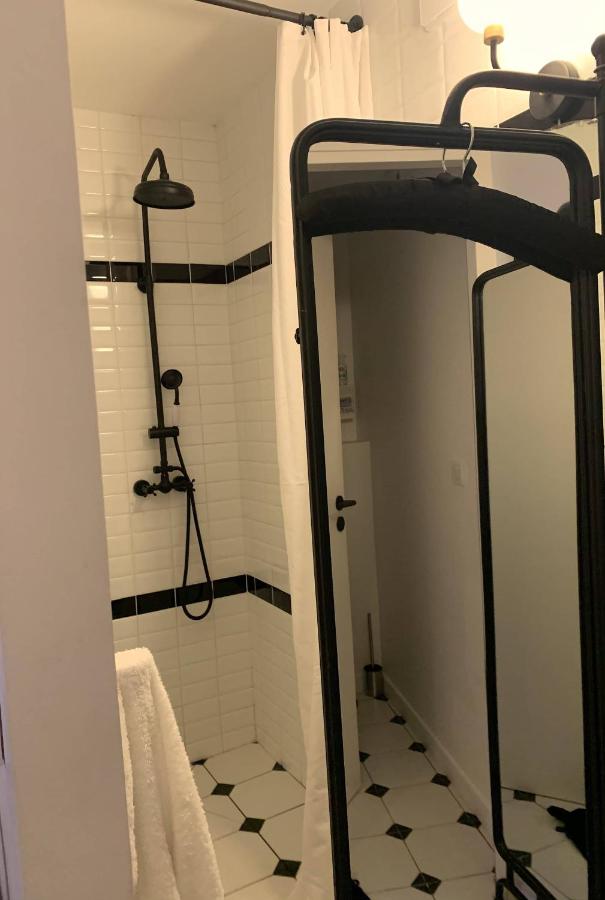 Chambre Garçonnière double et Spa Sauna partagés