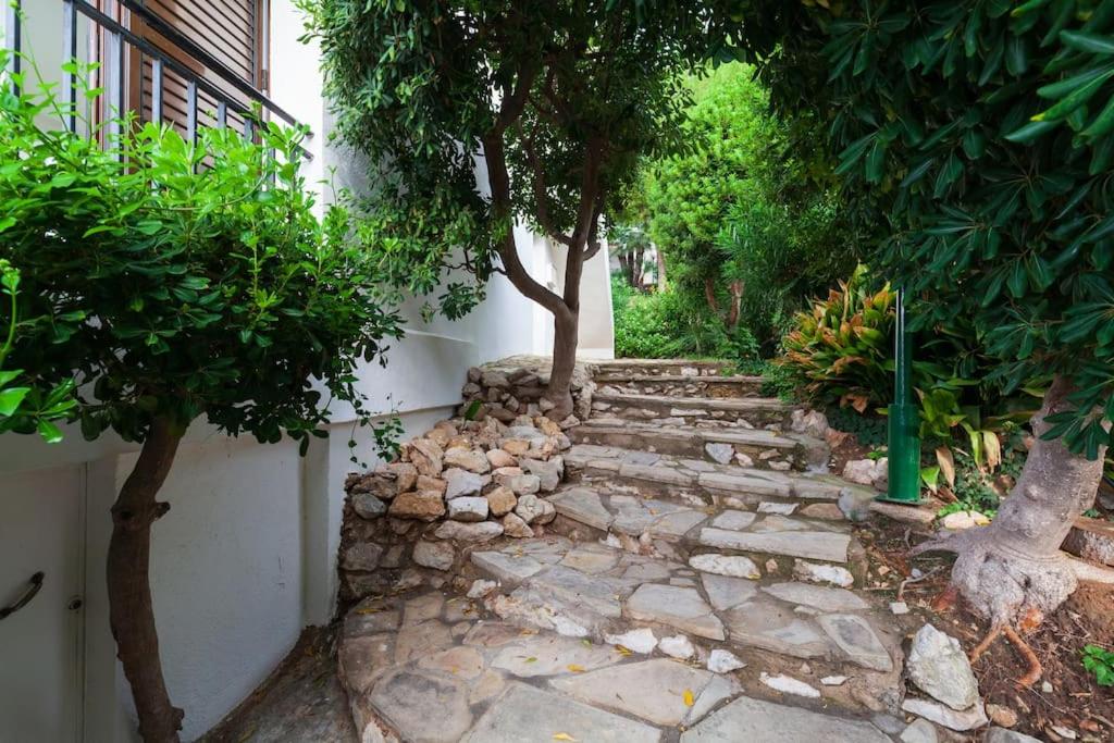 50 meters from CALA CRANCS- Terrace and seaviews - Chambres d’hôtes Salou