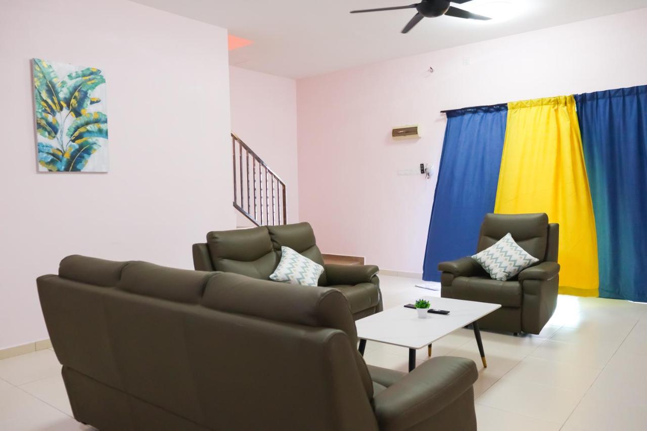 B&B Sitiawan - JOY SITIAWAN HOMESTAY - Bed and Breakfast Sitiawan