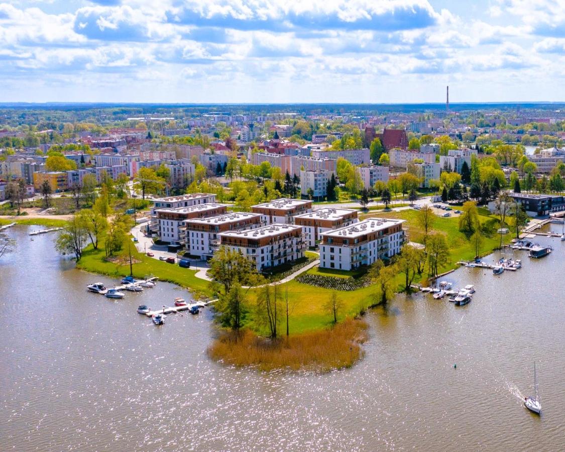 Marina Chill - widok na wodę, klima, lux, parking, winda, Netflix i TV55" - B&B