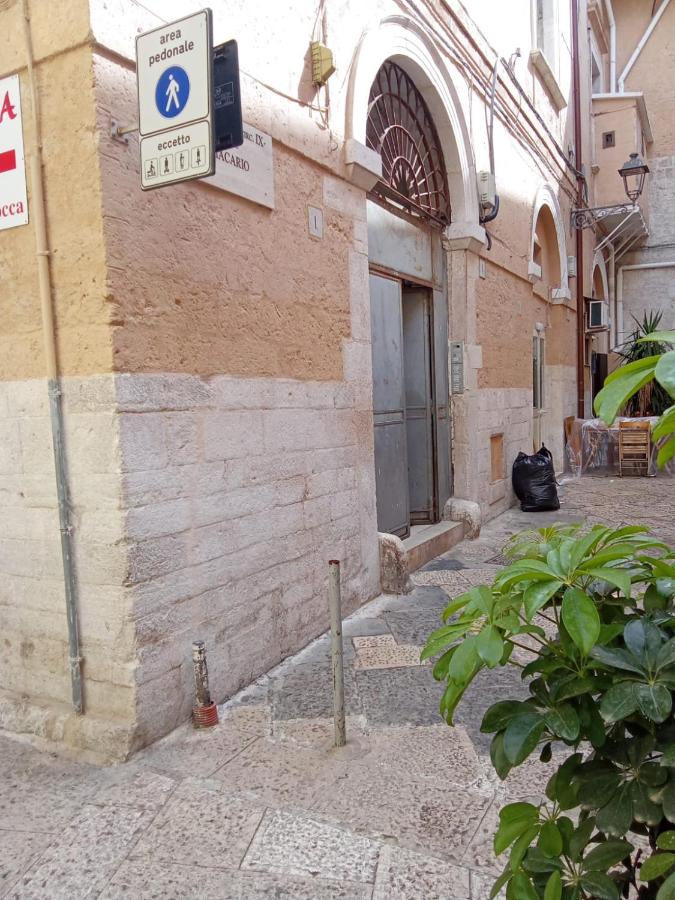 ALLA CORTE DI LORENZO a Bari vecchia - B&B Bari
