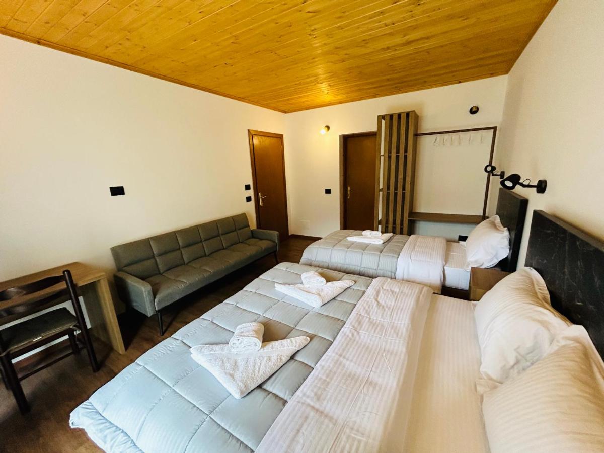 Chambre Quadruple avec Balcon