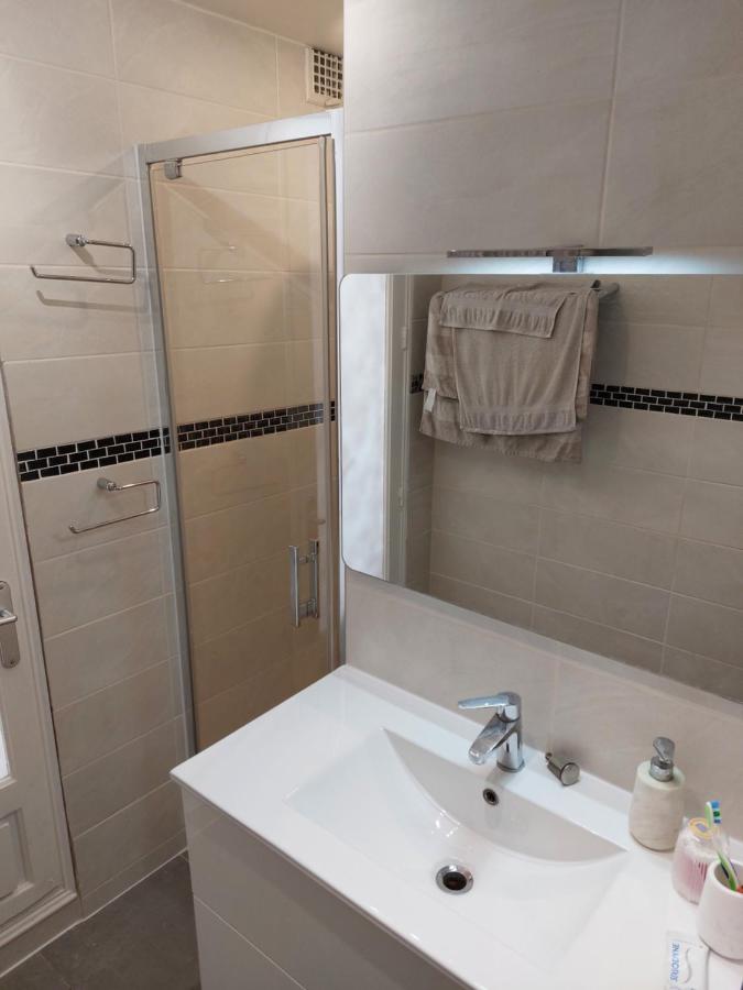 Appartement vue sur le port - B&B