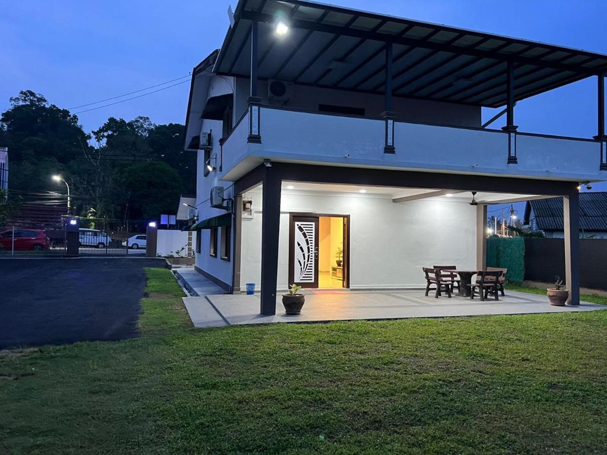 Sunlight Homestay Selandar Melaka - B&B
