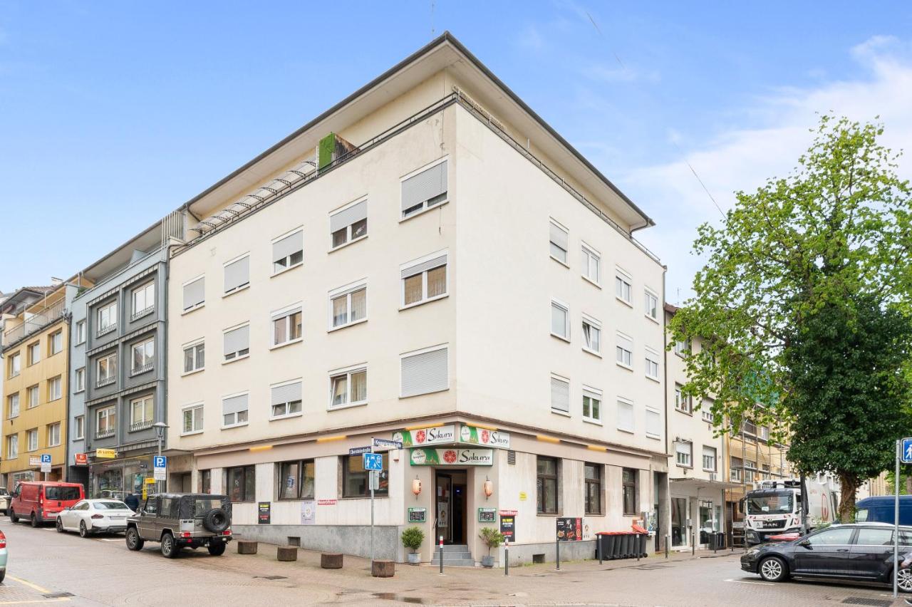 Nähe Hauptbahnhof, für zwei, Kingsize Bett, Netflix - Bed and Breakfast
