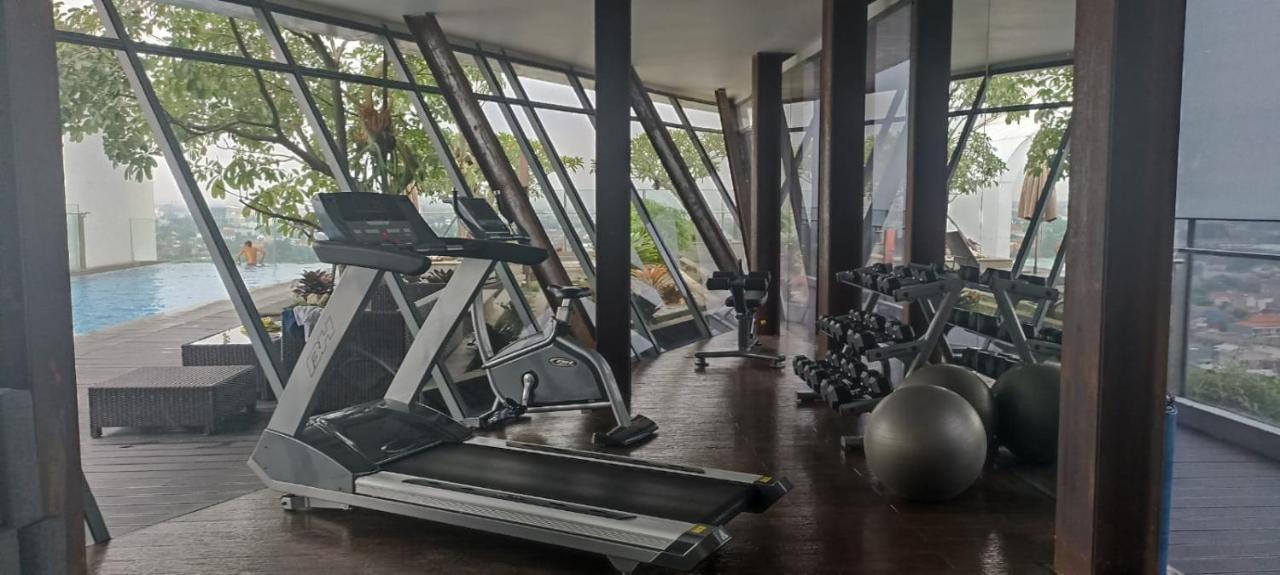 The Cabin Apartment Uttara - Bed and Breakfast Jogjakarta