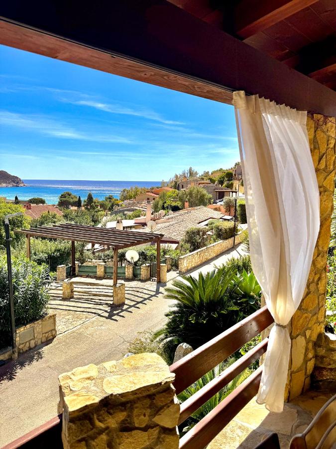 Villa Margio - Bed and Breakfast Solanas