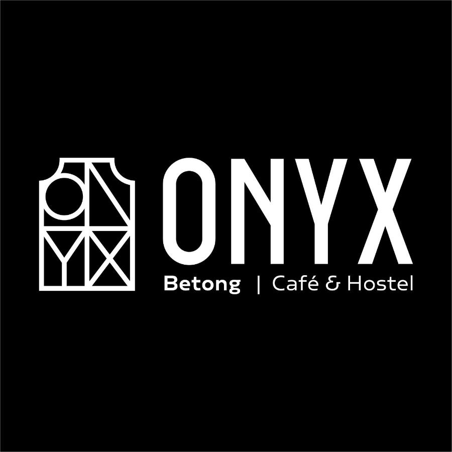 B&B Betong - ONYX Café & Hostel - Bed and Breakfast Betong